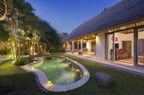  Villa Tirta Naga Bali  Kuta